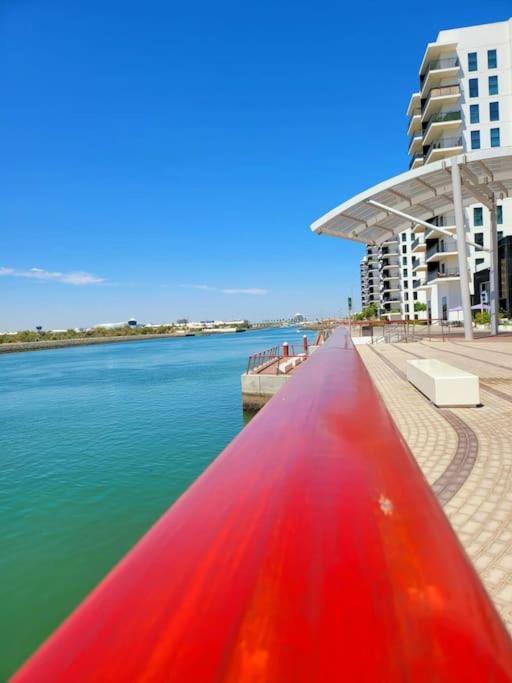 Yas Canal 3 Luxury Close To F1 And Ferrari World Appartement *