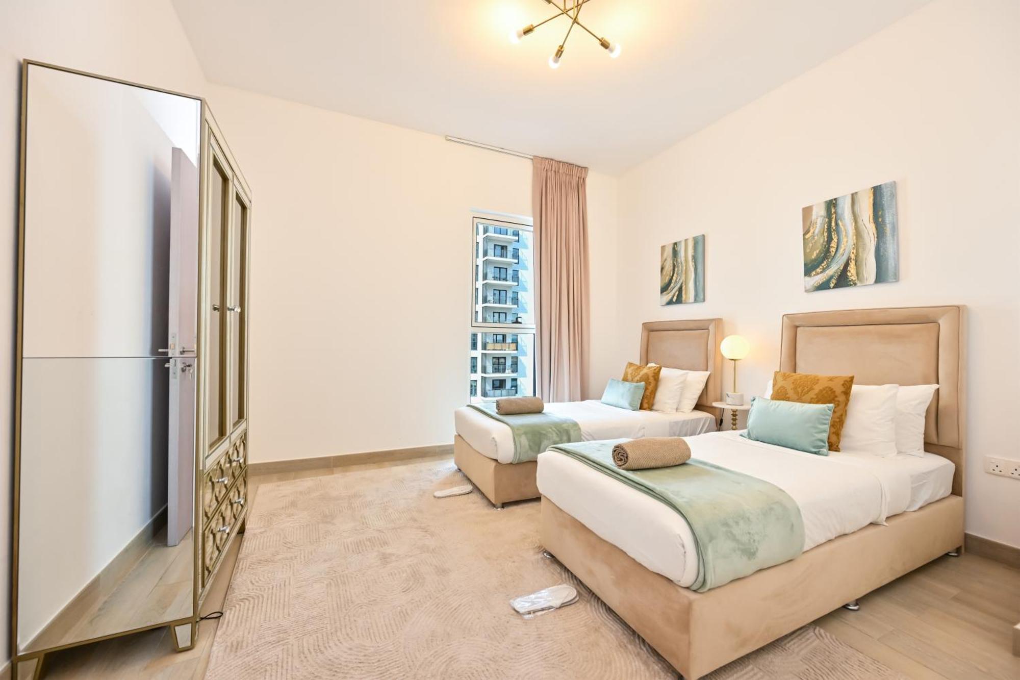 Yas Canal 3 Luxury Close To F1 And Ferrari World Appartement